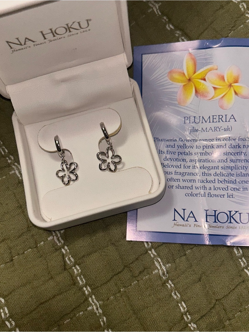 Na Hoku Sterling Silver Floating Plumeria Flower Drop Hoop Earrings Hawaii - Picture 3 of 7